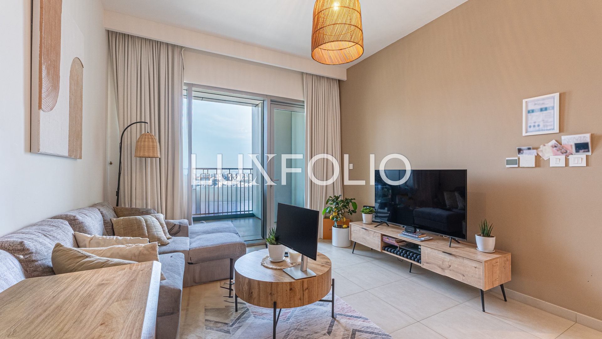1 bedroom Apartment for sale in Downtown Dubai at 2,150,000 AED