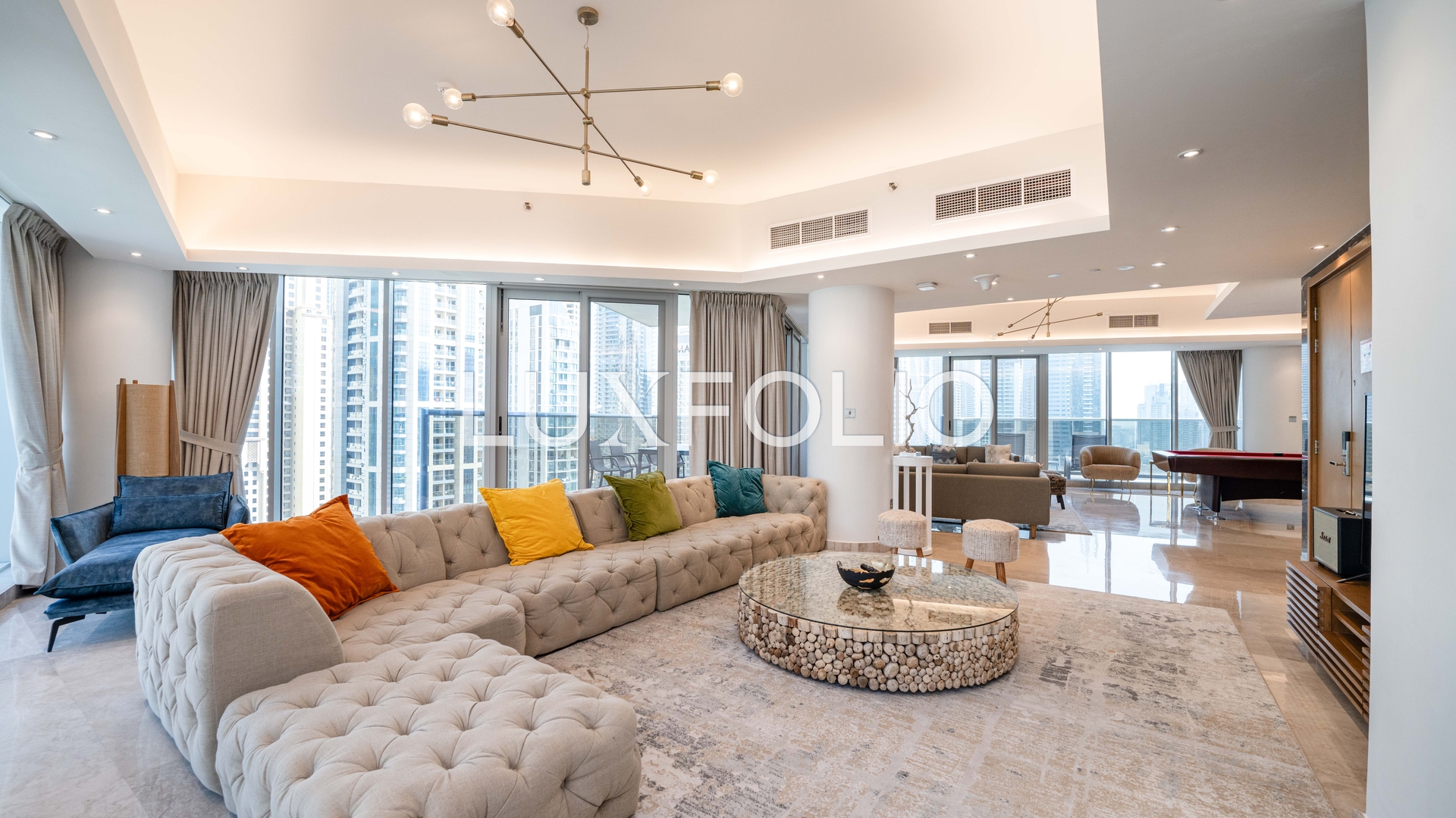 5 bedroom Apartment for rent in Dubai Marina at 700,000 AED per year