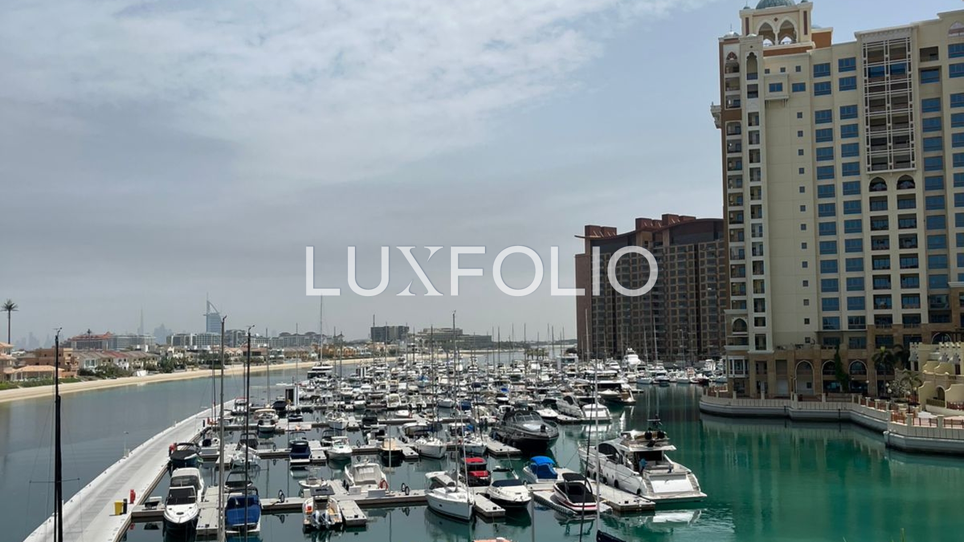 Studio Apartment for rent in Palm Jumeirah at 69,999 AED per year