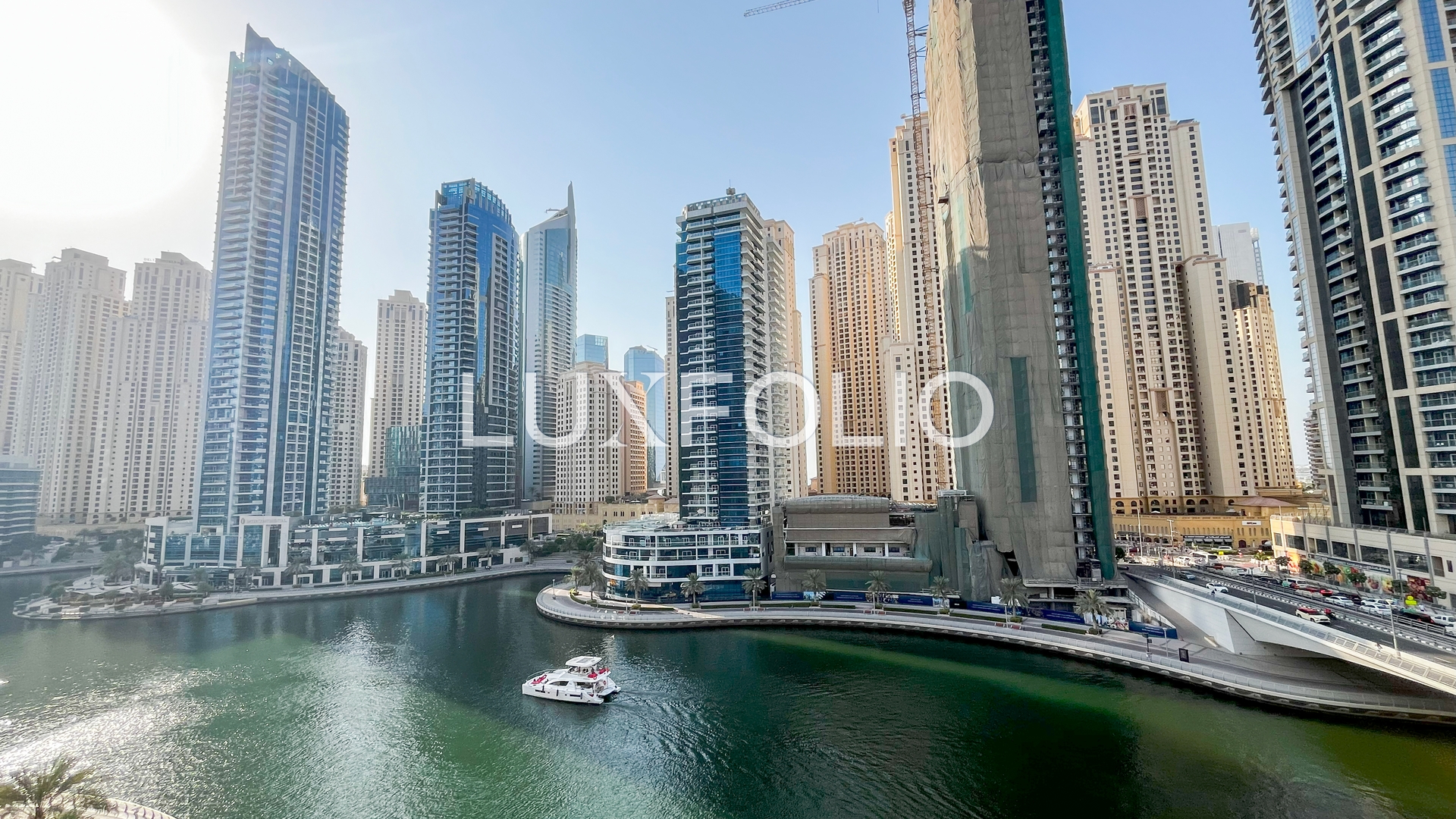 Studio Apartment for sale in Dubai Marina at 1,200,000 AED