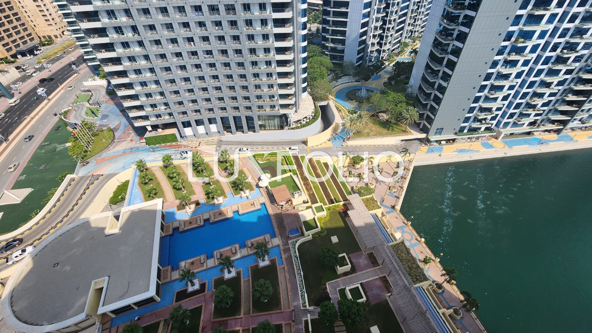 4 bedroom Apartment for rent in Palm Jumeirah at 899,999 AED per year