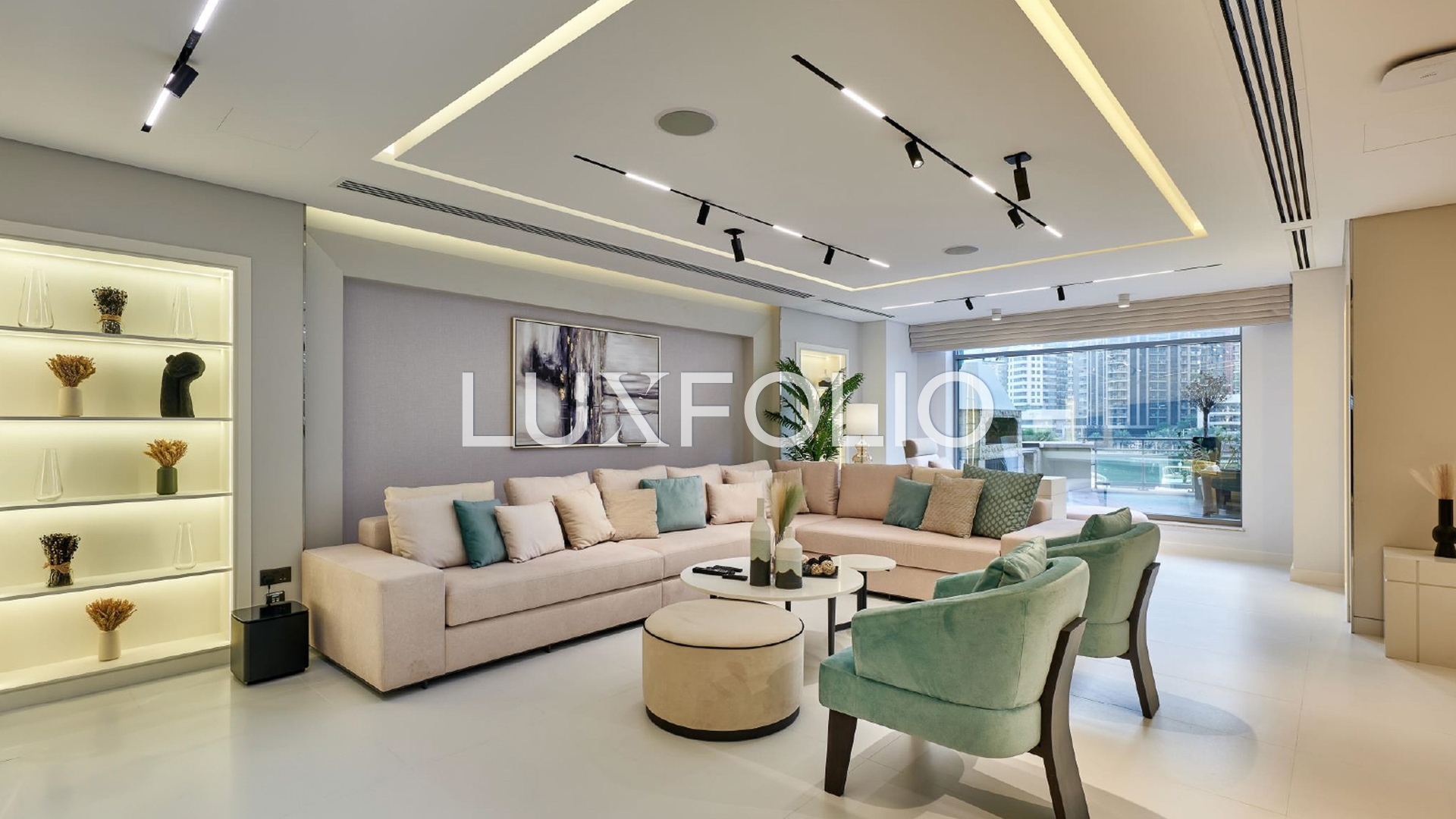 5 bedroom Apartment for rent in Dubai Marina at 850,000 AED per year