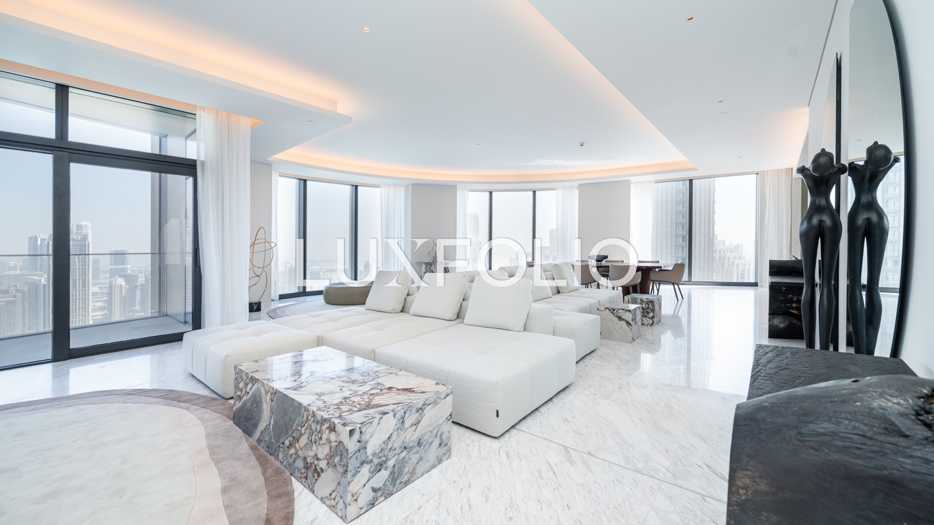4 bedroom Apartment for rent in Downtown Dubai at 2,300,000 AED per year
