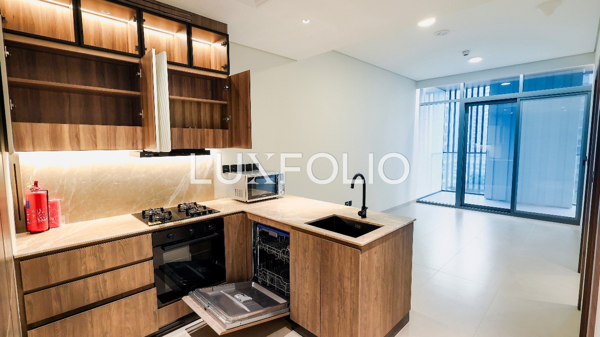 1 bedroom Apartment for rent in Business Bay at 95,000 AED per year