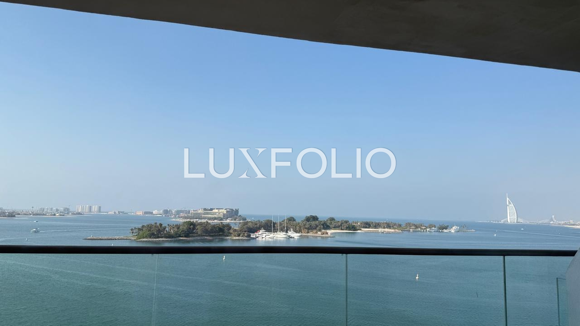 1 bedroom Apartment for rent in Palm Jumeirah at 229,998 AED per year