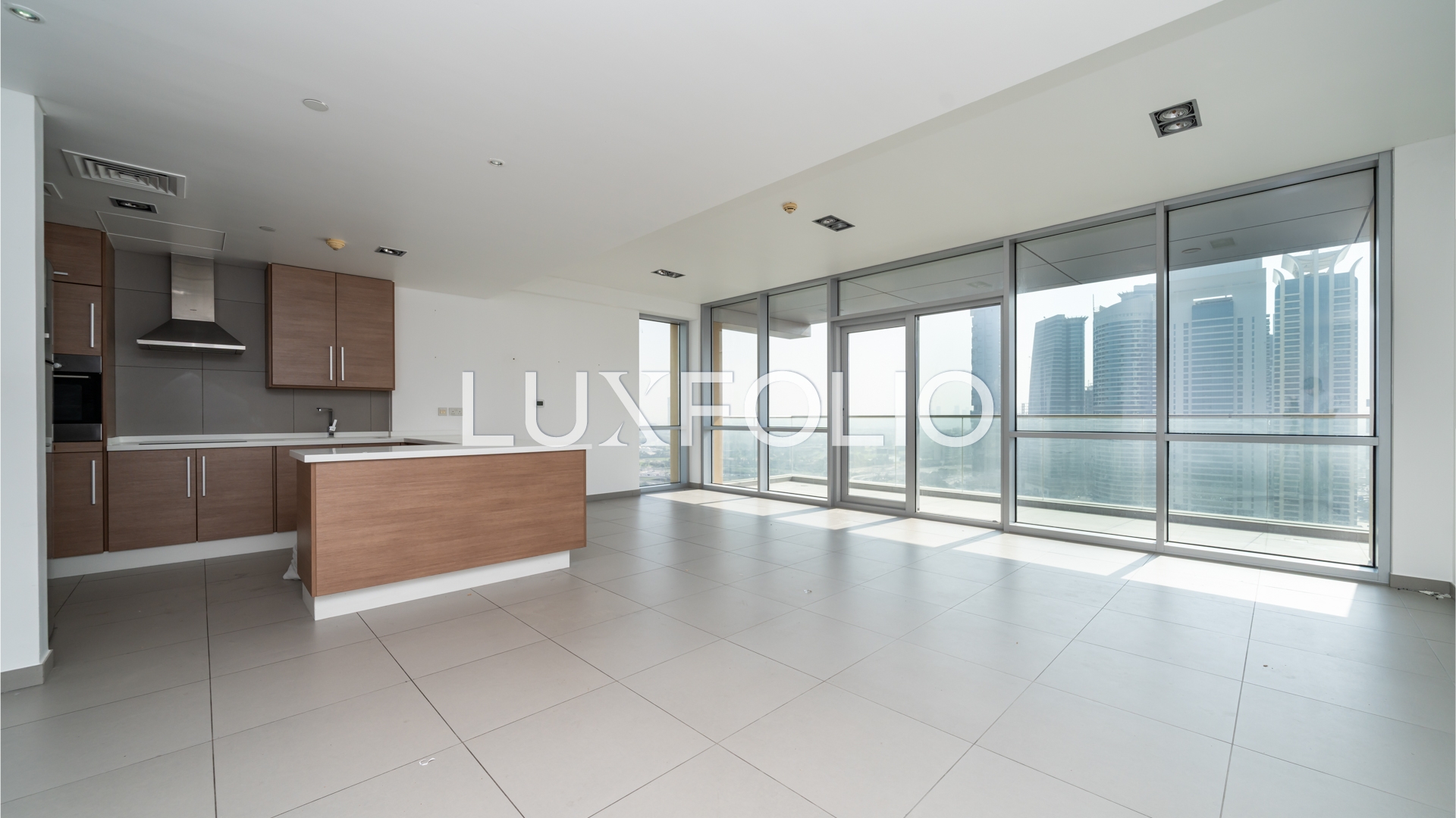 2 bedroom Apartment for rent in Dubai Marina at 150,000 AED per year