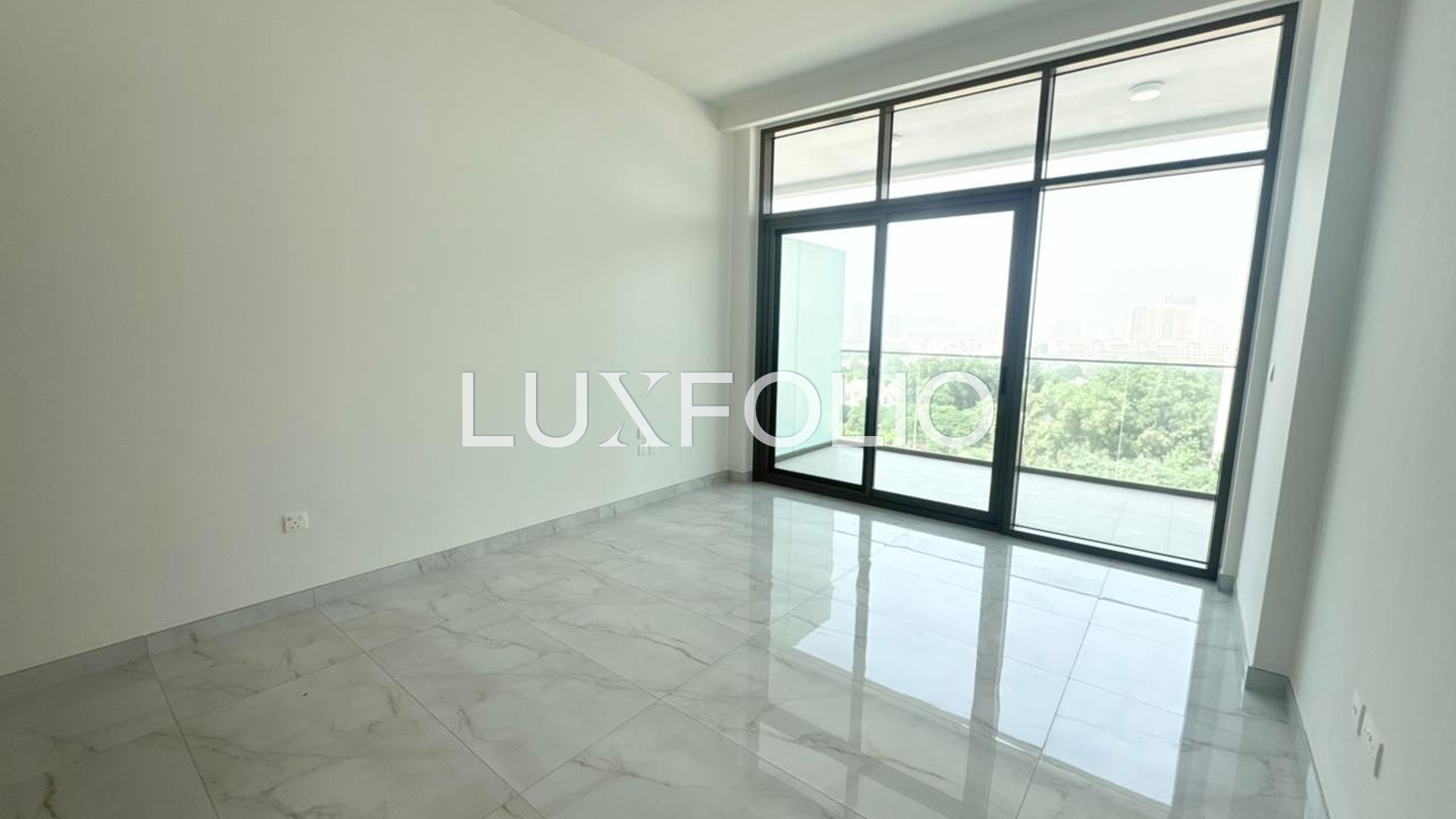 Studio Apartment for sale in Dubai Studio City at 675,000 AED