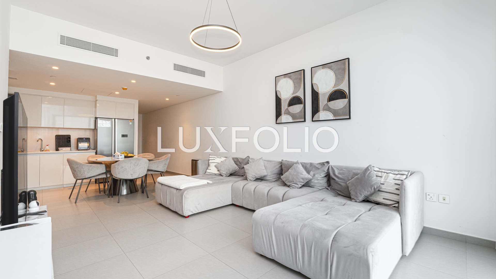 2 bedroom Apartment for sale in Downtown Dubai at 2,990,000 AED