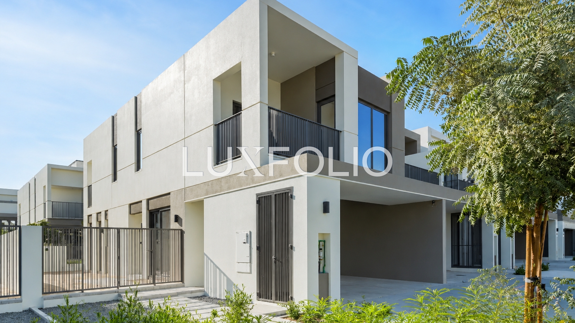 4 bedroom Apartment for rent in Tilal Al Ghaf at 265,000 AED per year