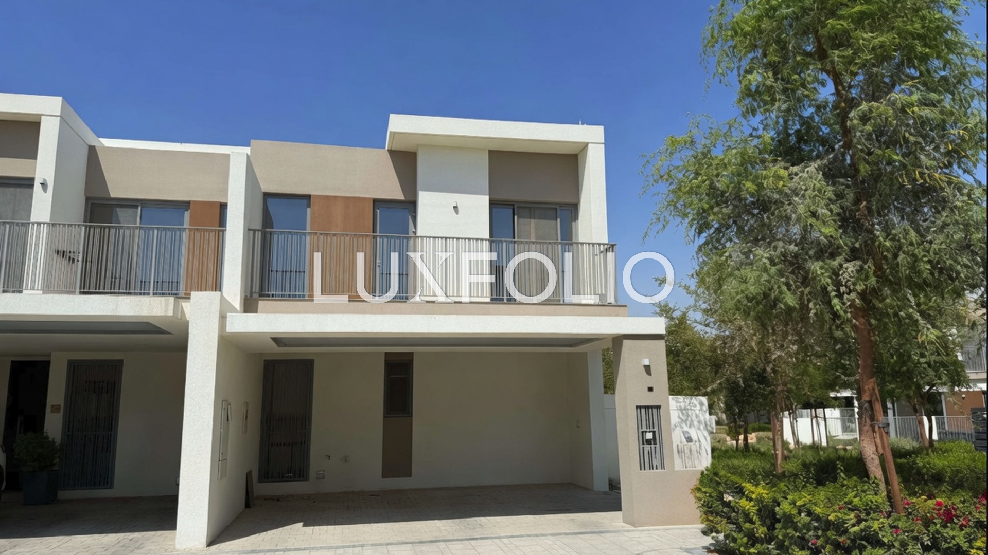 4 bedroom Apartment for rent in Tilal Al Ghaf at 249,000 AED per year