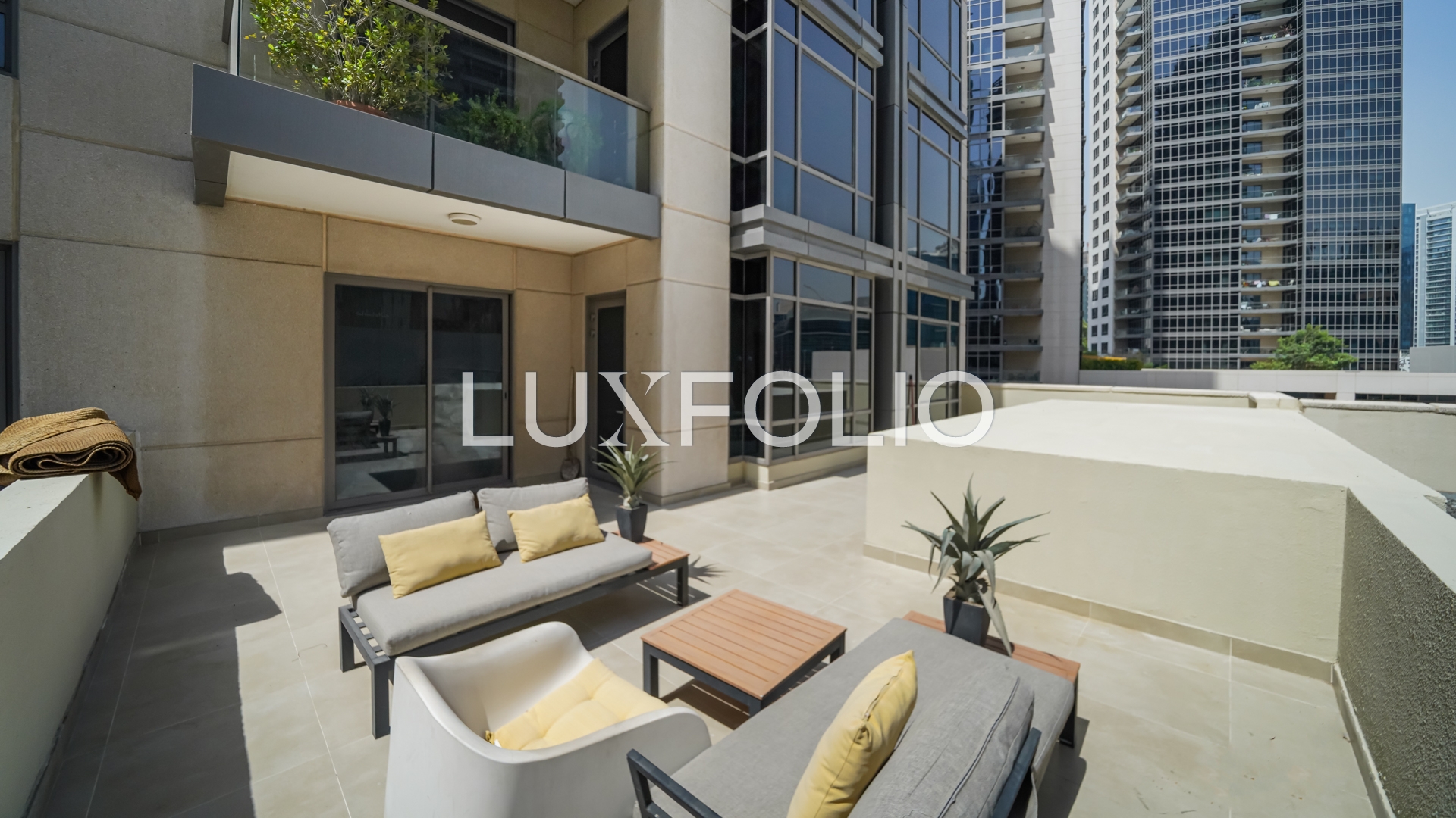 1 bedroom Apartment for rent in Downtown Dubai at 130,000 AED per year