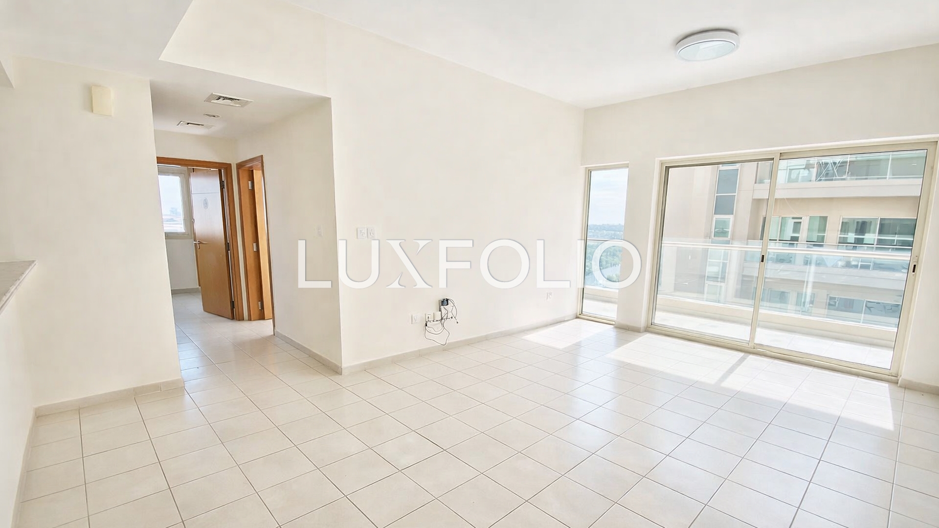 2 bedroom Apartment for sale in Greens at 2,000,000 AED