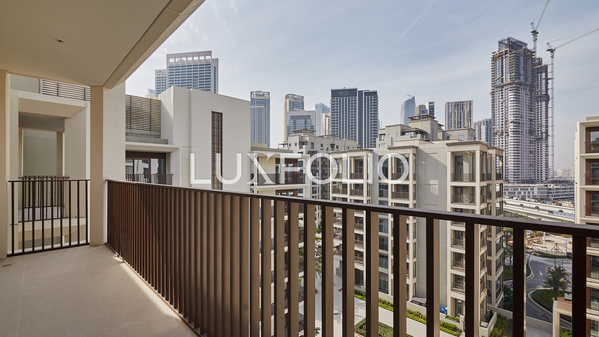 3 bedroom Apartment for rent in Dubai Creek Harbour (The Lagoons) at 200,000 AED per year