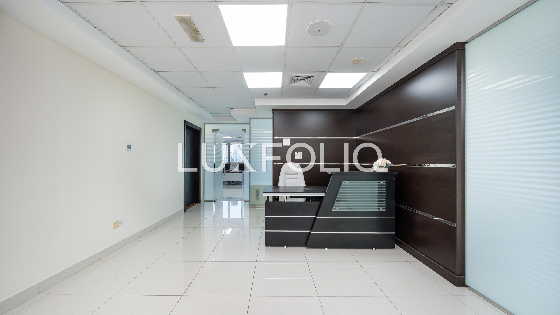 Apartment for rent in Location not specified at 220,000 AED per year