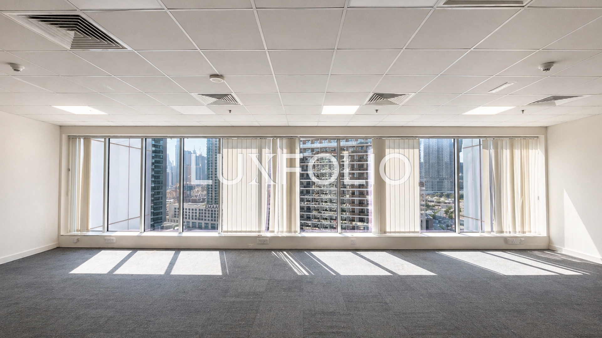 Apartment for rent in Location not specified at 165,000 AED per year