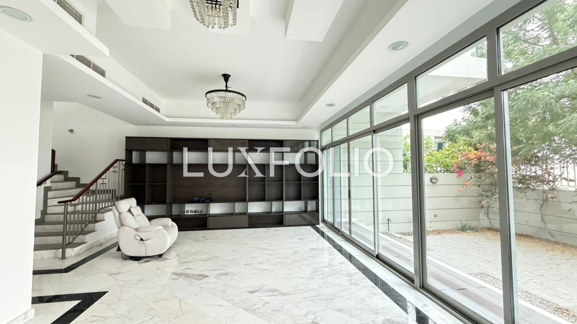 4 bedroom Apartment for rent in Al Furjan at 205,000 AED per year