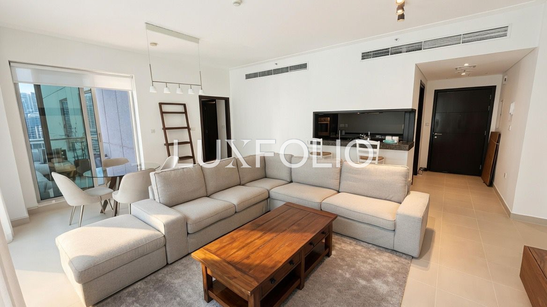 2 bedroom Apartment for rent in Dubai Marina at 165,000 AED per year