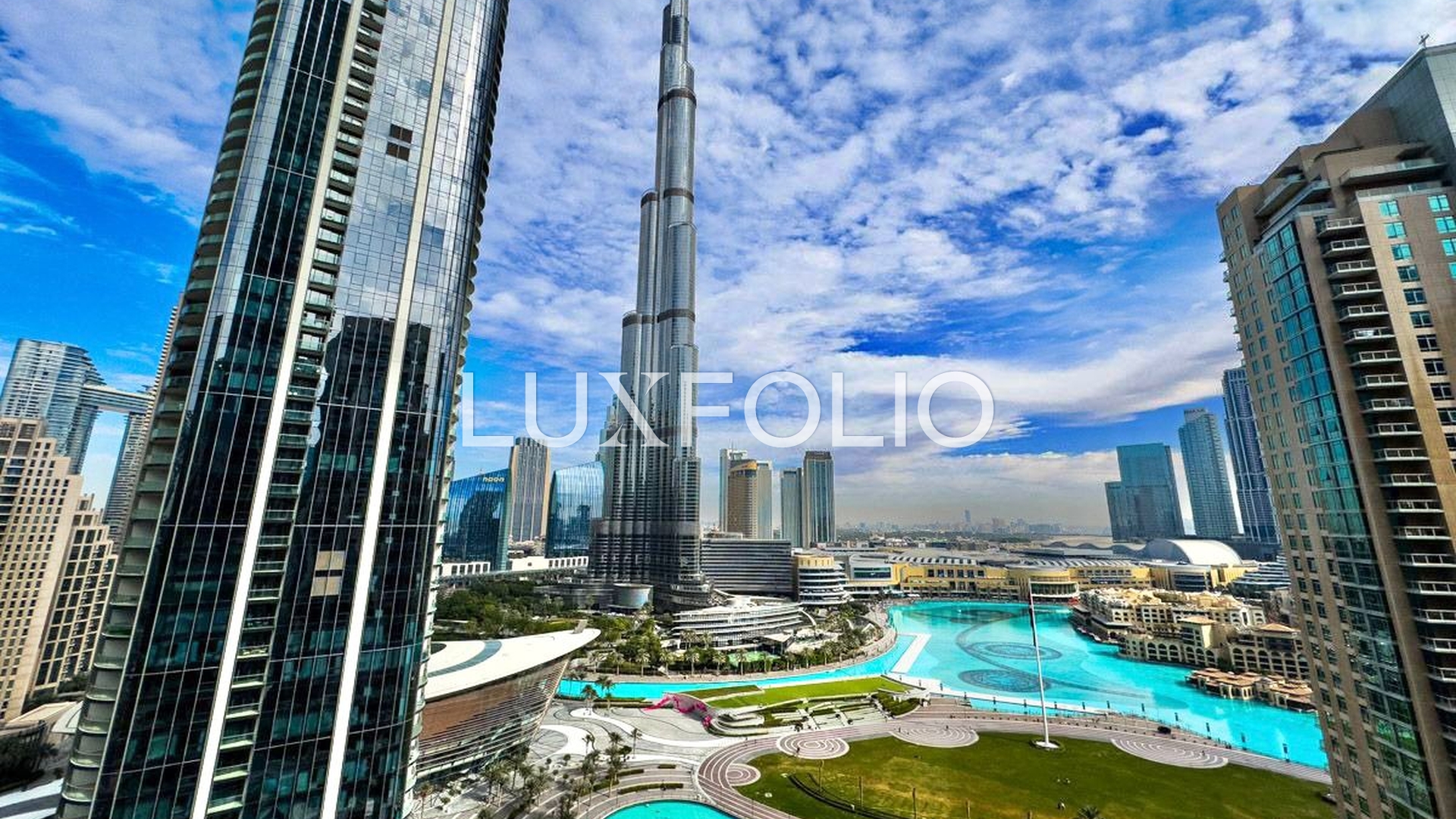 3 bedroom Apartment for rent in Downtown Dubai at 380,000 AED per year