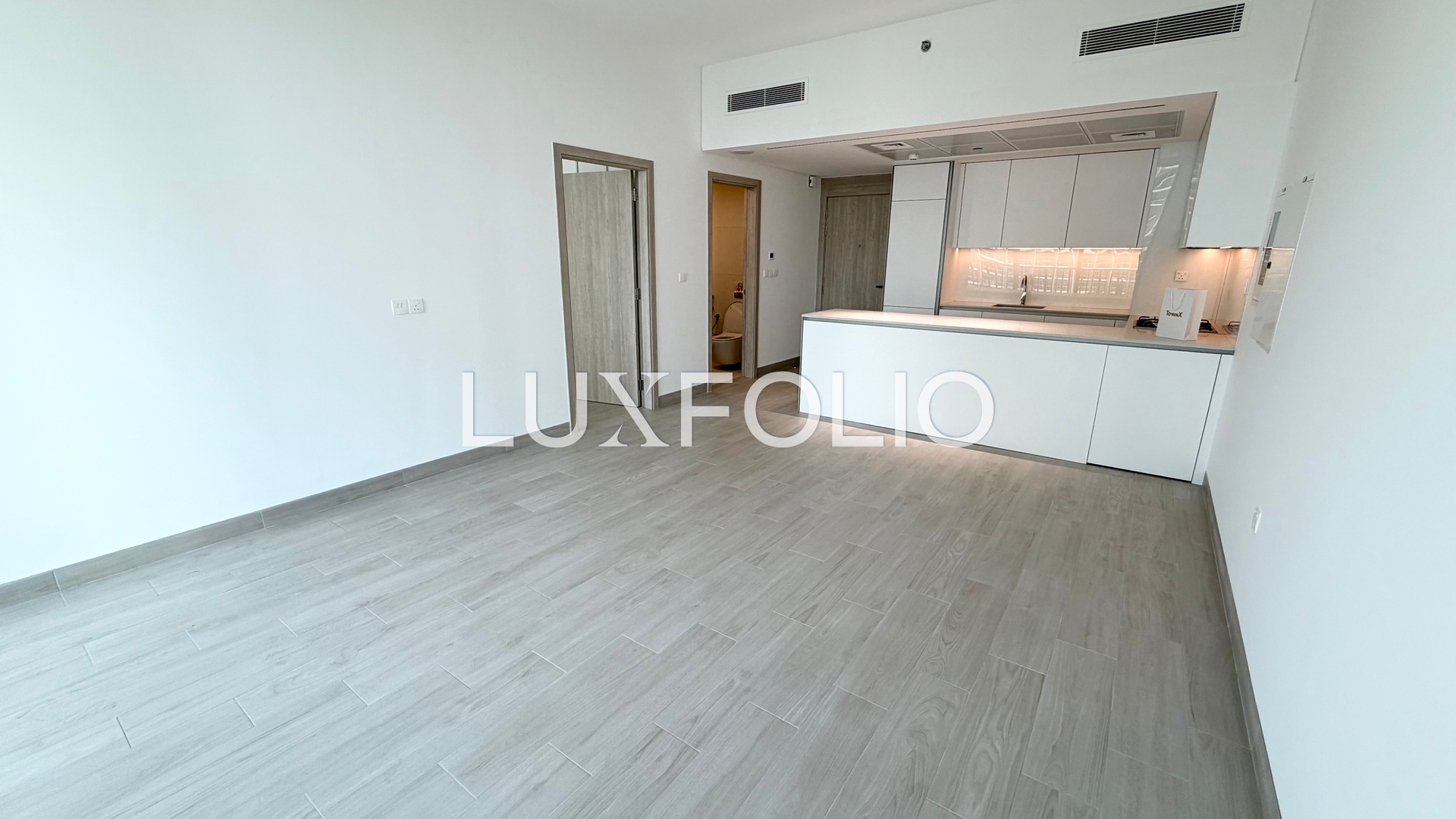 1 bedroom Apartment for rent in Jumeirah Village Circle at 80,000 AED per year
