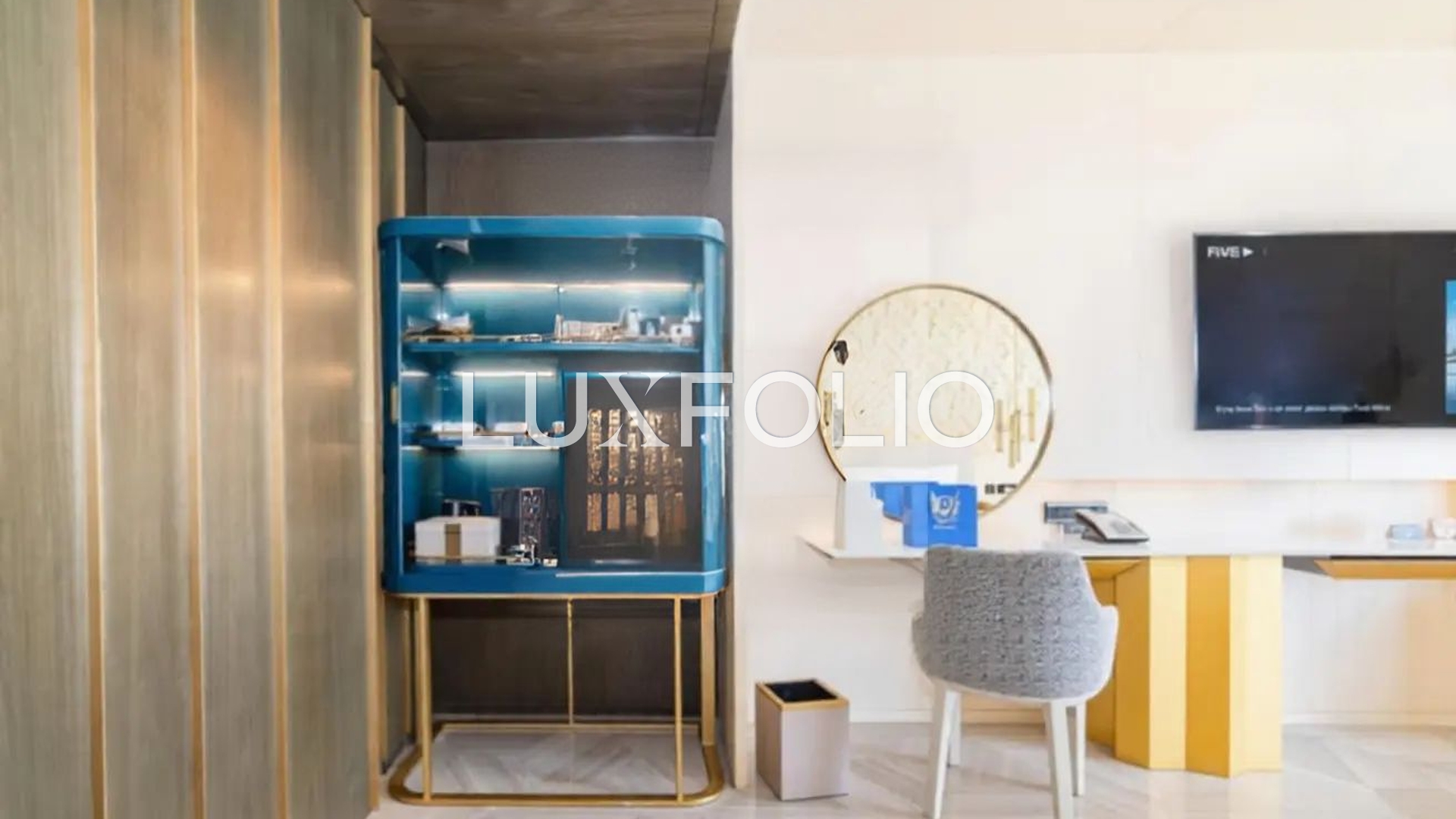 Studio Apartment for sale in Palm Jumeirah at 2,370,000 AED
