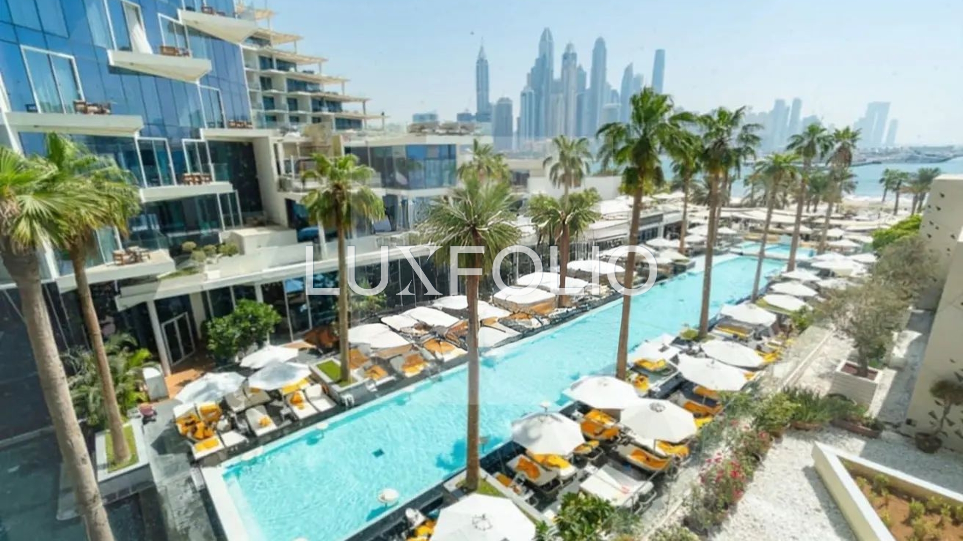 1 bedroom Apartment for sale in Palm Jumeirah at 2,215,000 AED
