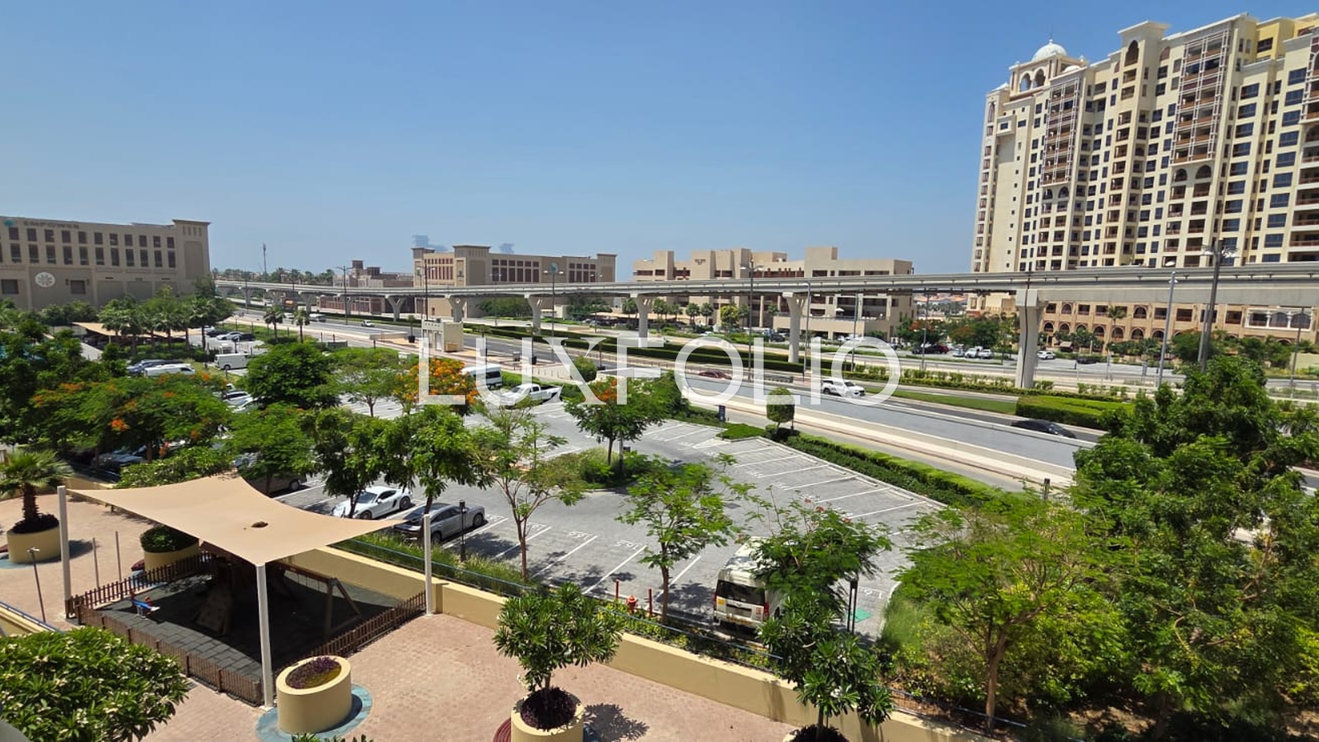 2 bedroom Apartment for rent in Palm Jumeirah at 159,999 AED per year
