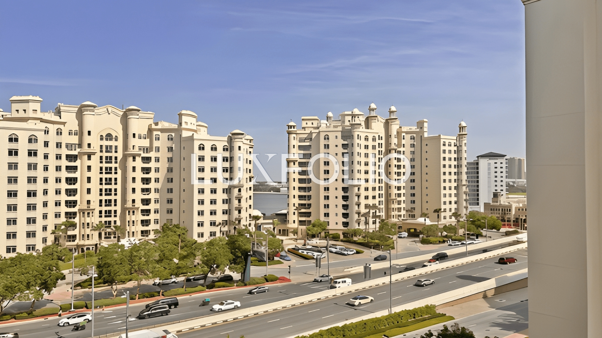 2 bedroom Apartment for rent in Palm Jumeirah at 154,749 AED per year