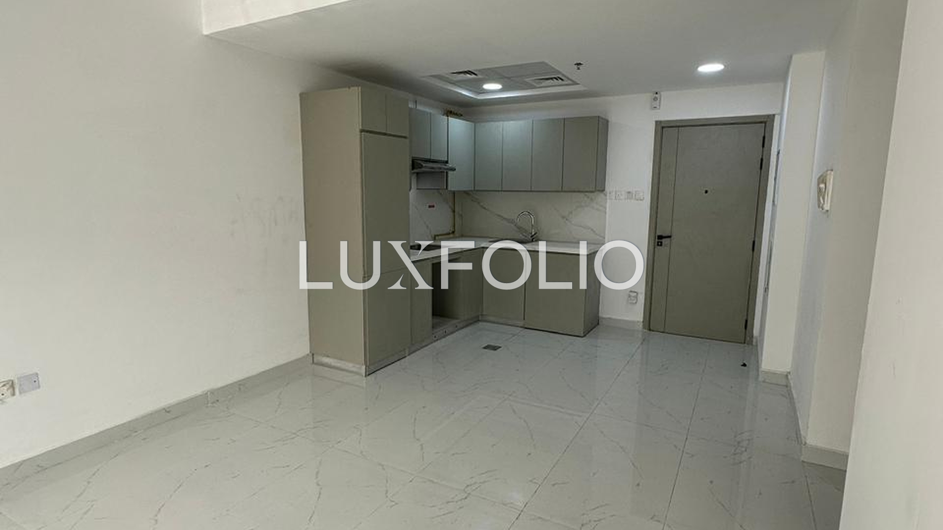 2 bedroom Apartment for rent in Al Furjan at 80,000 AED per year