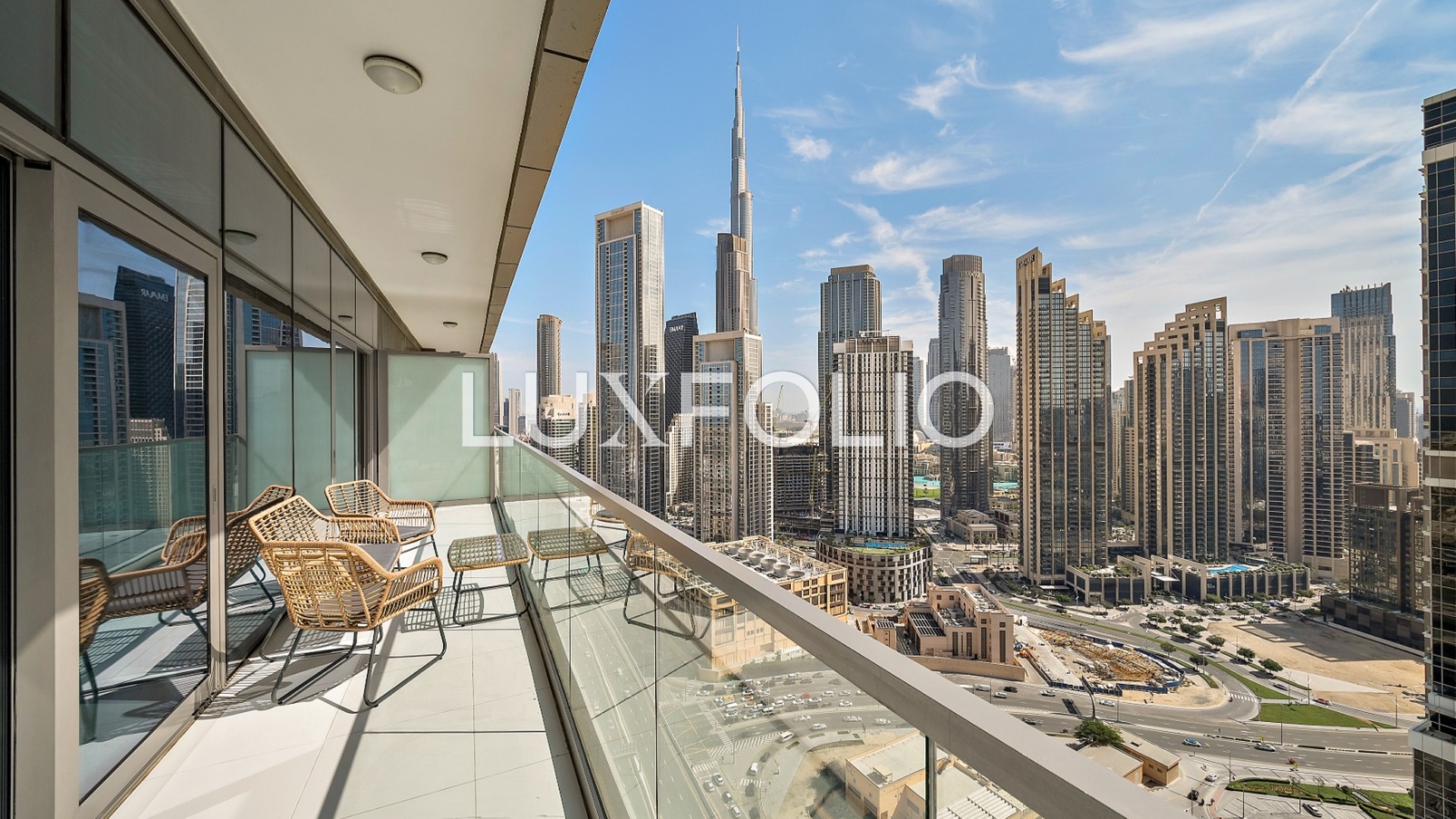 2 bedroom Apartment for rent in Business Bay at 170,000 AED per year