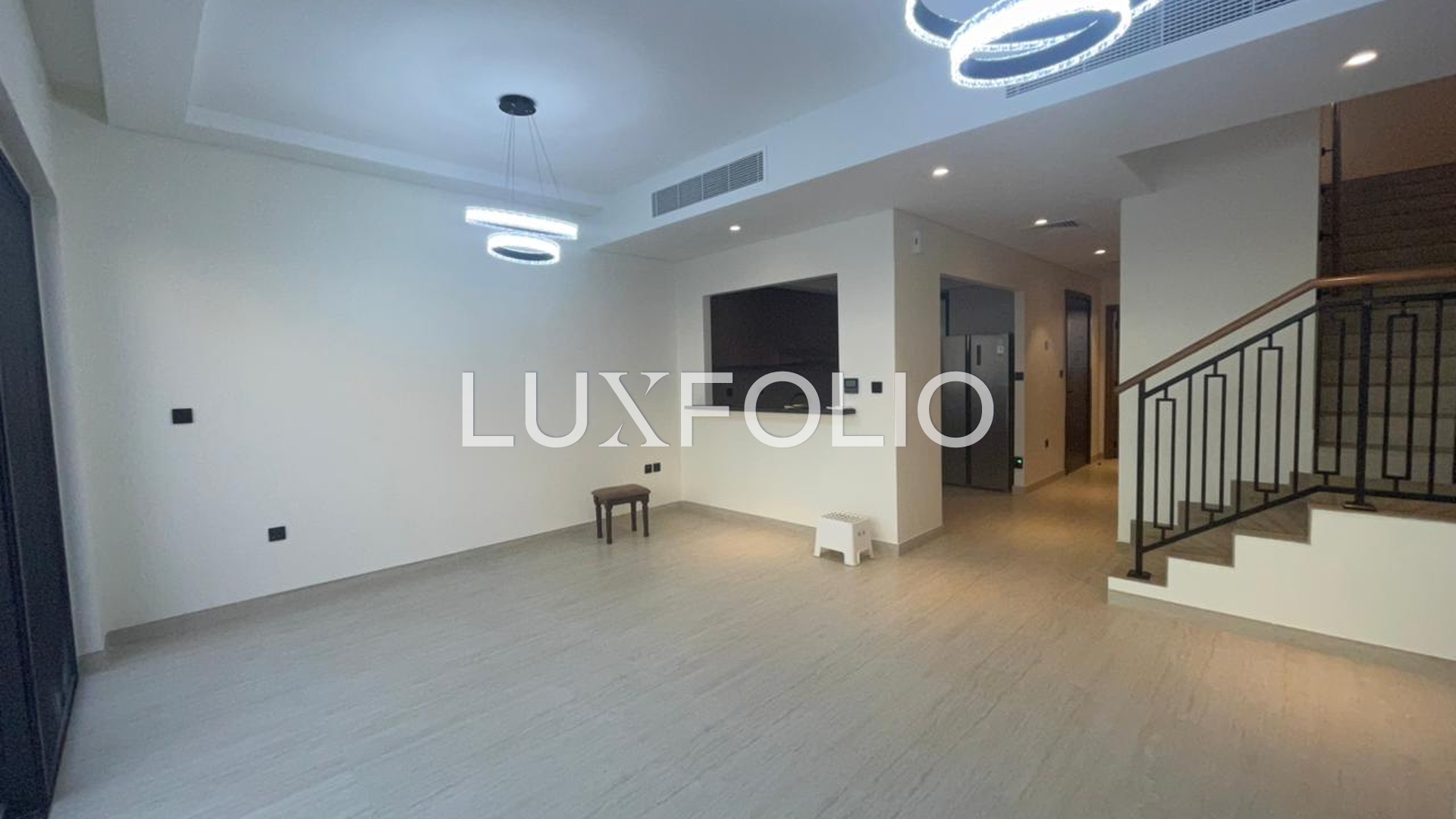 4 bedroom Apartment for rent in Damac Lagoons at 155,000 AED per year