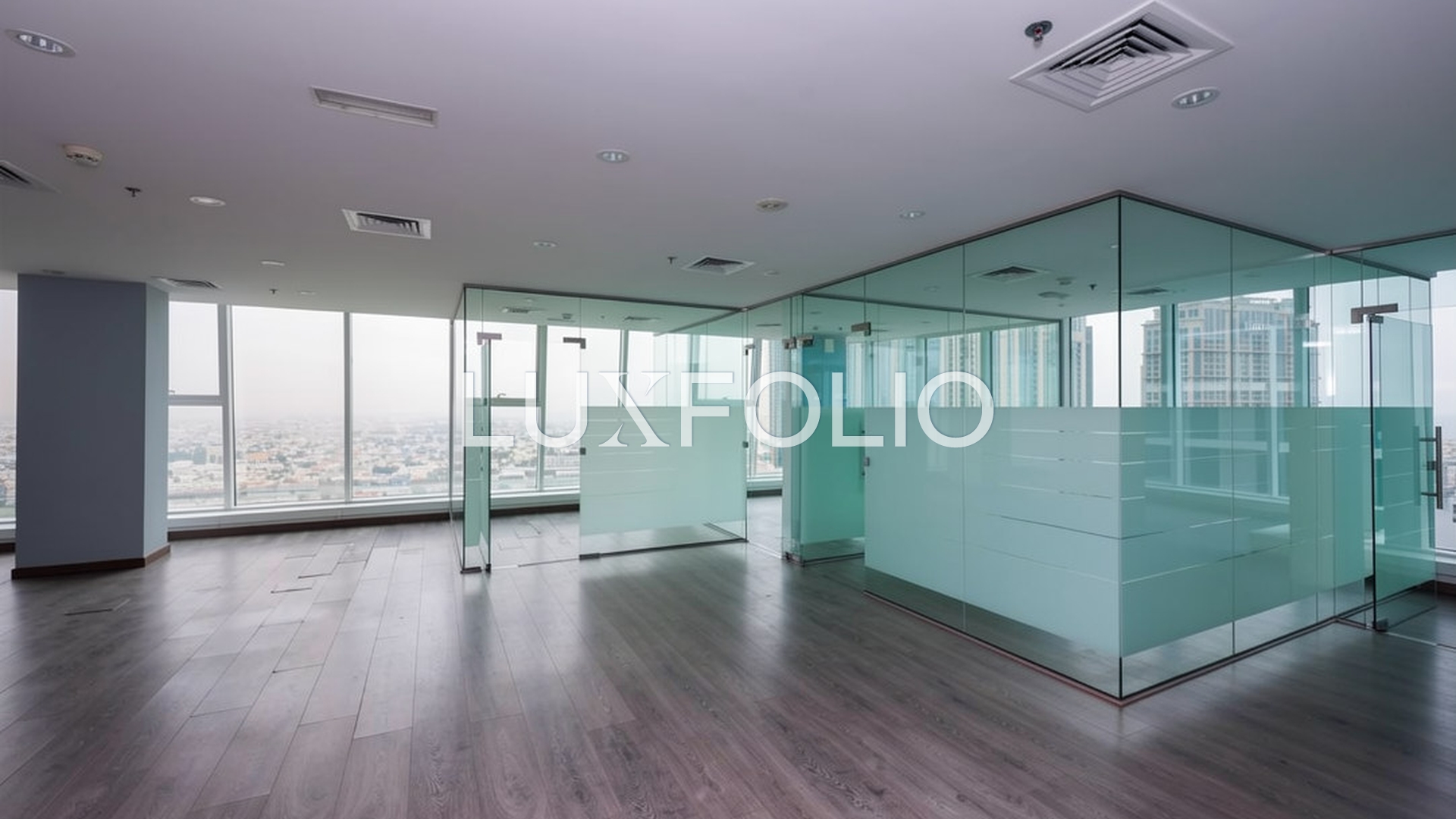Apartment for rent in Location not specified at 450,000 AED per year