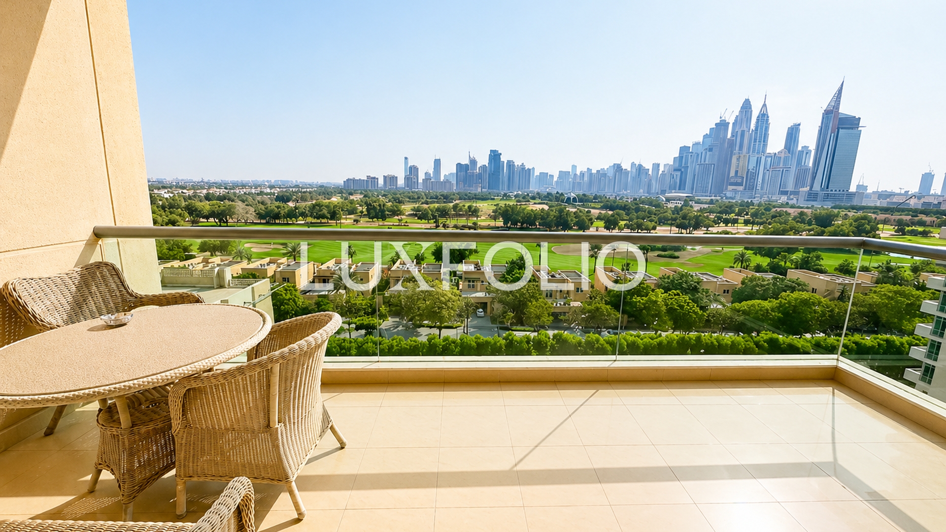 2 bedroom Apartment for sale in The Views at 3,400,000 AED