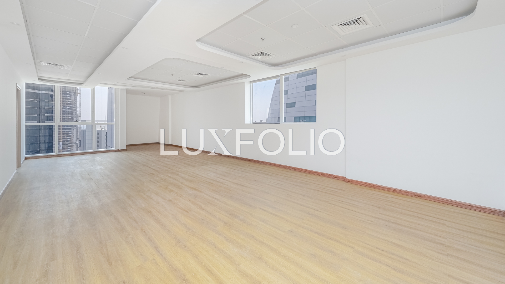 Apartment for rent in Location not specified at 185,000 AED per year