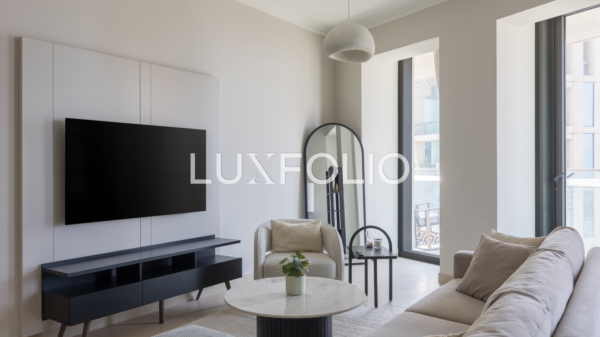 2 bedroom Apartment for rent in Downtown Dubai at 170,000 AED per year