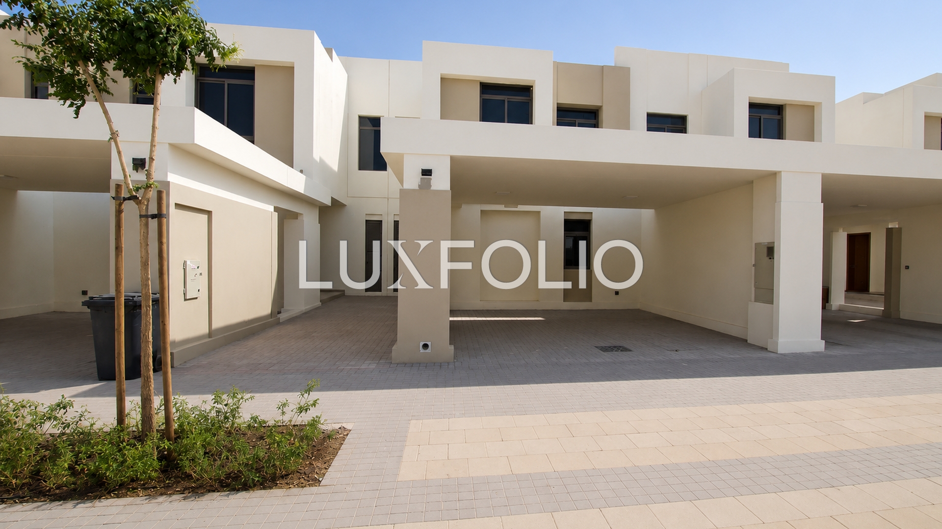 3 bedroom Apartment for rent in Town Square at 145,000 AED per year