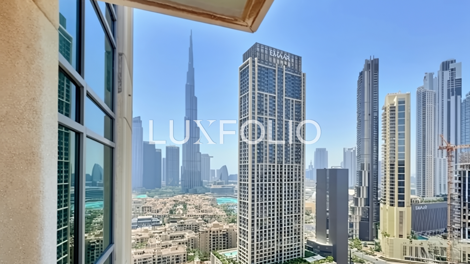 2 bedroom Apartment for sale in Downtown Dubai at 2,500,000 AED