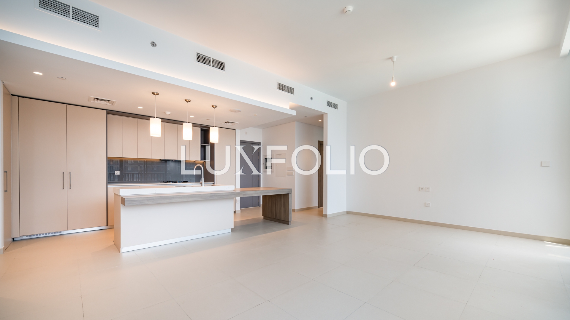 2 bedroom Apartment for rent in Arjan at 165,000 AED per year