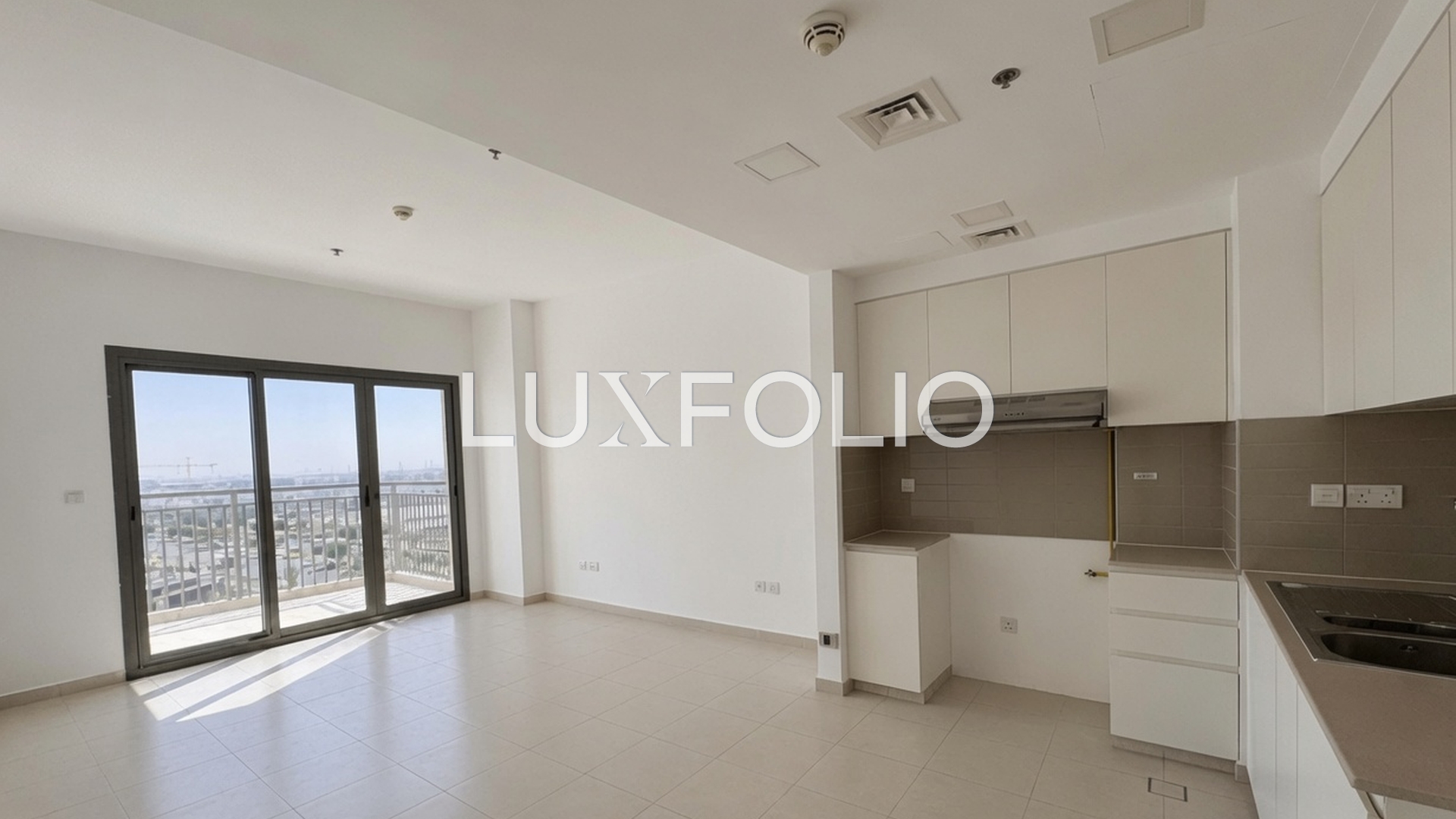 2 bedroom Apartment for rent in Town Square at 85,000 AED per year
