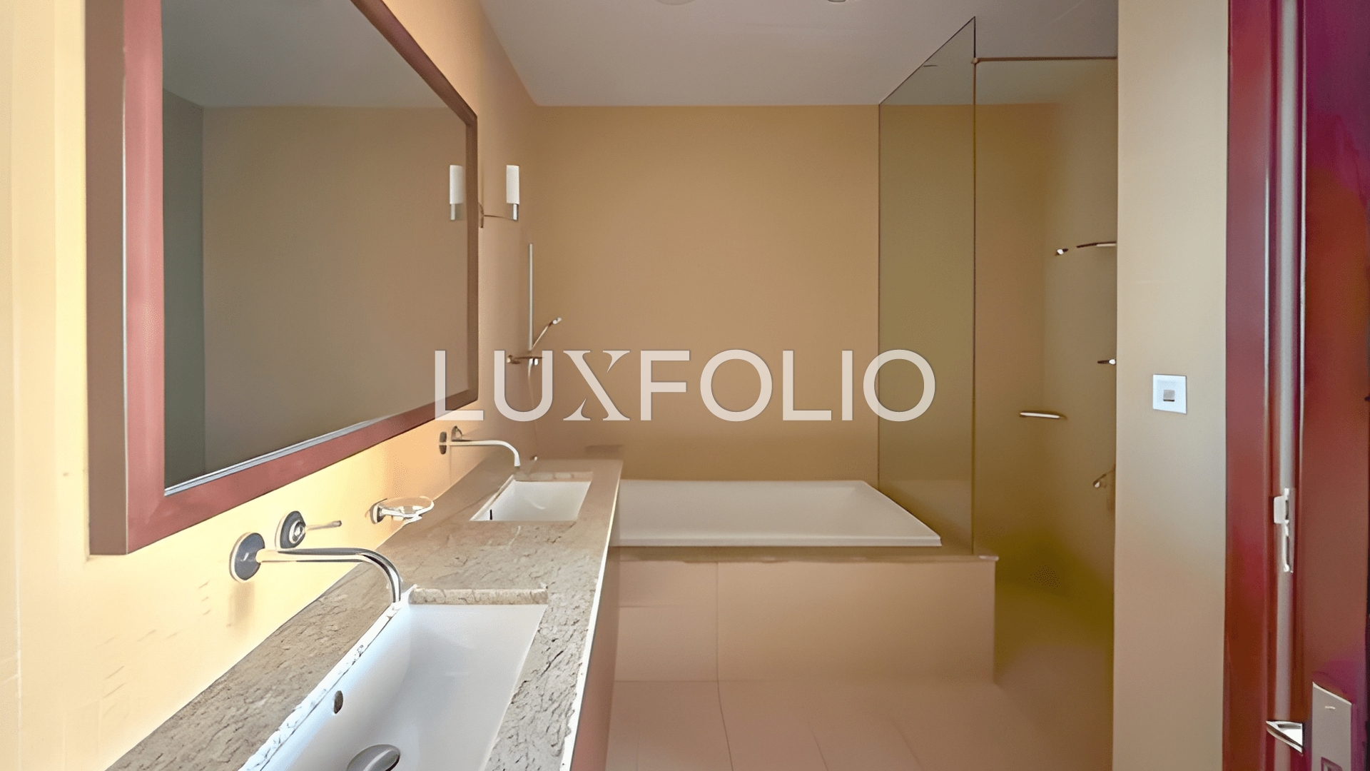 2 bedroom Apartment for rent in Palm Jumeirah at 259,999 AED per year