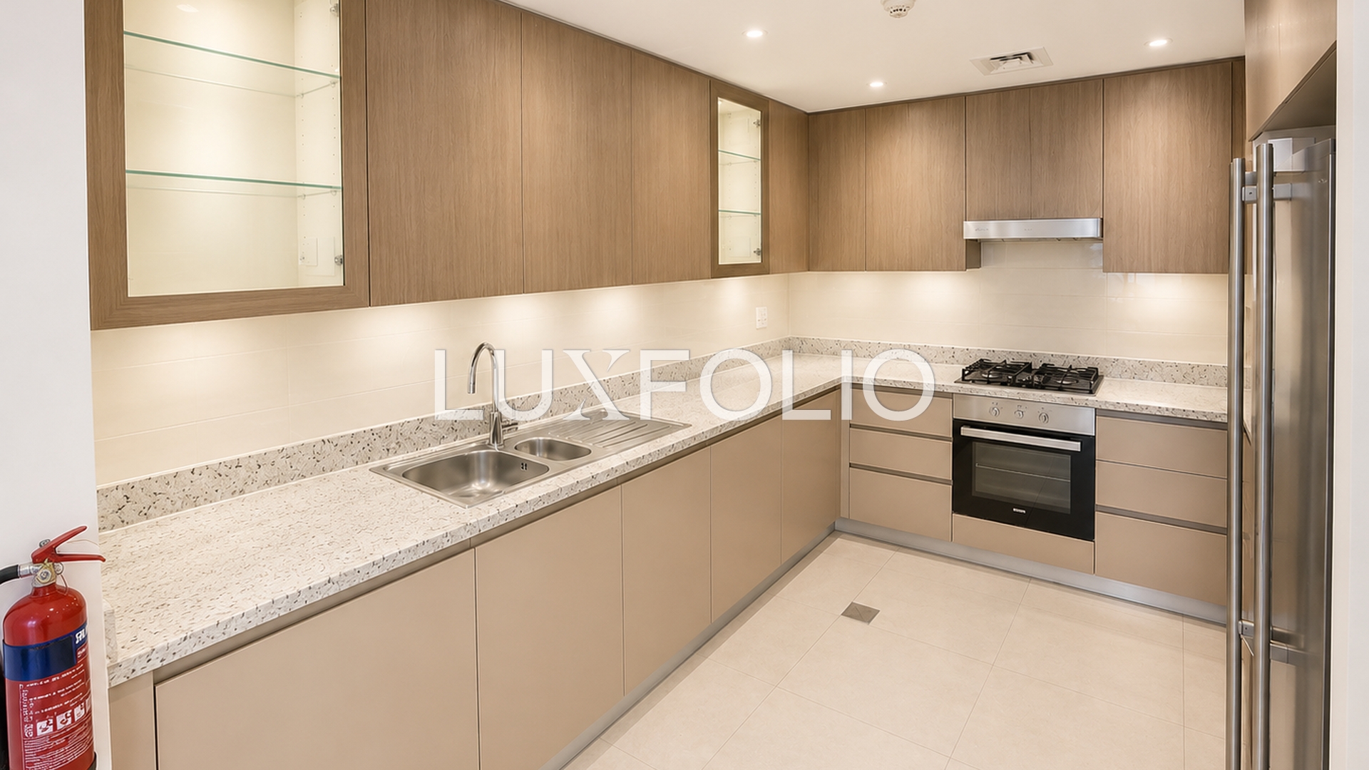 2 bedroom Apartment for rent in Downtown Dubai at 230,000 AED per year