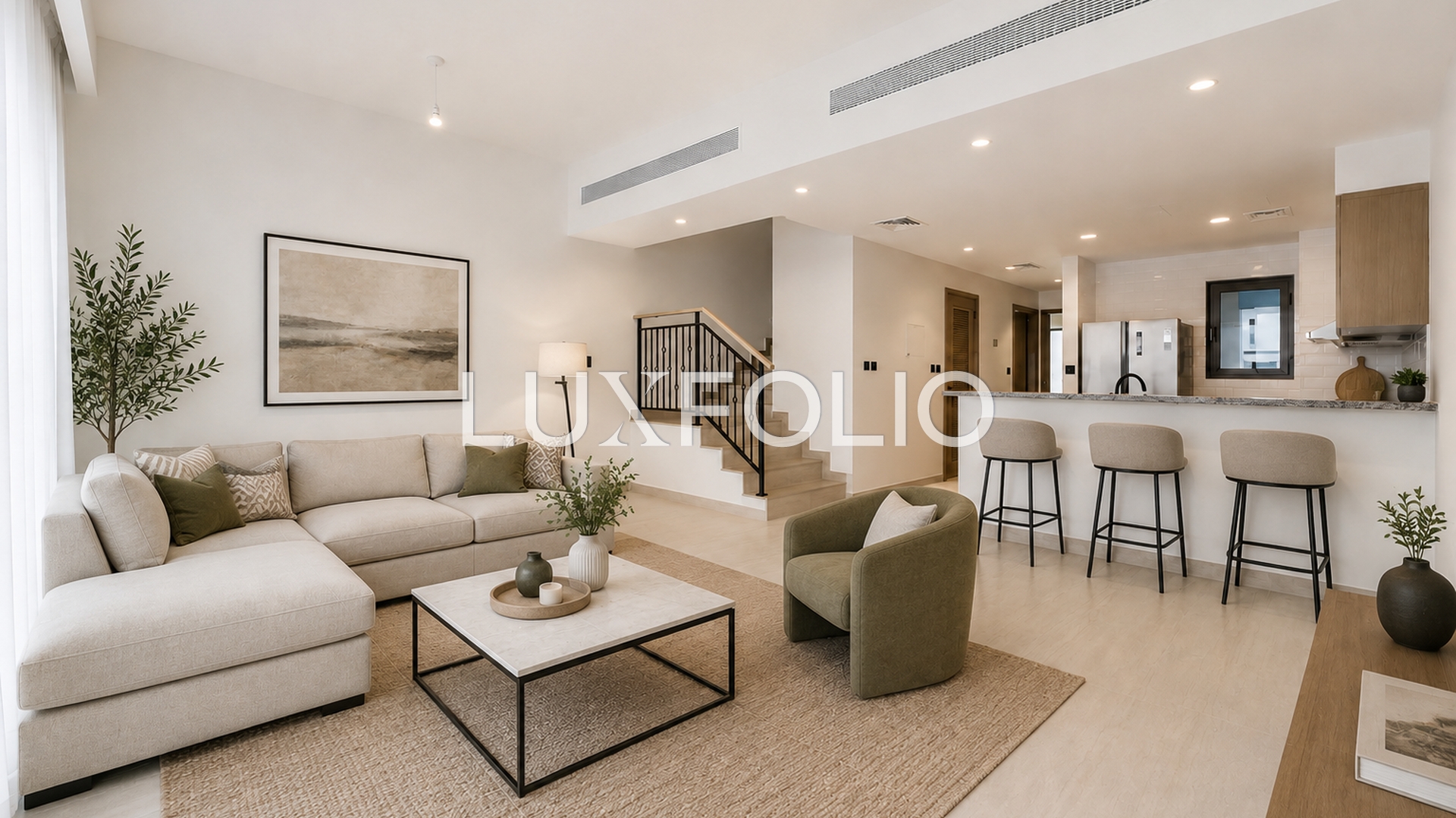 4 bedroom Apartment for rent in Damac Lagoons at 155,000 AED per year