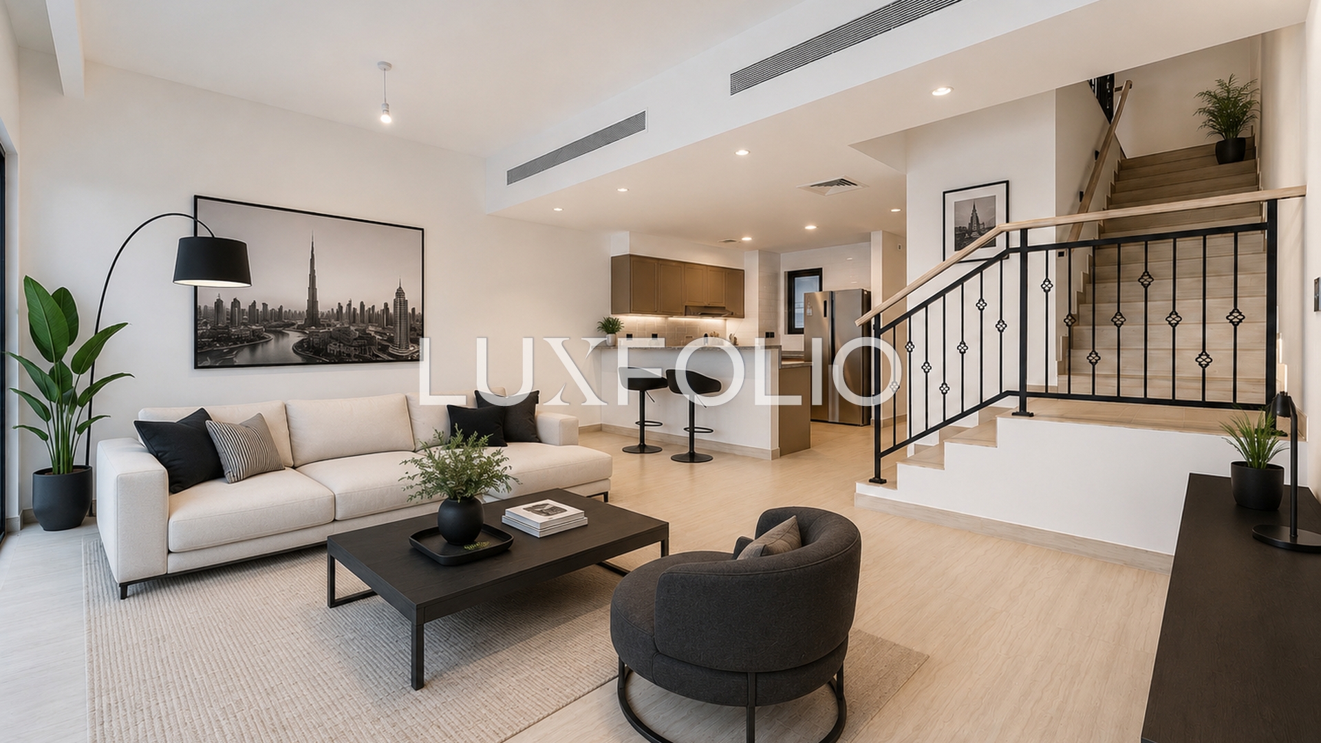 4 bedroom Apartment for rent in Damac Lagoons at 155,000 AED per year