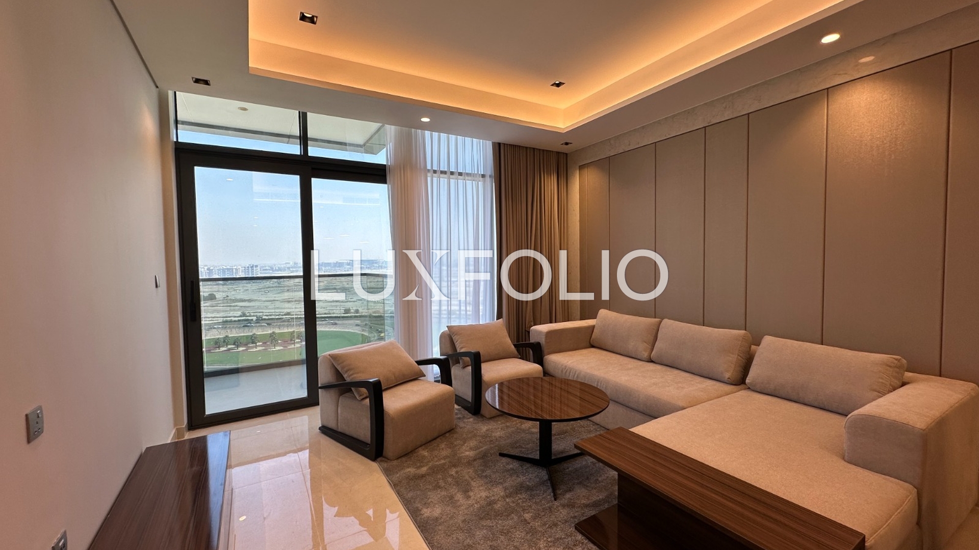 2 bedroom Apartment for rent in Business Bay at 130,000 AED per year